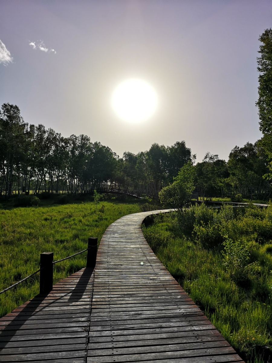 晴空万里景色如画