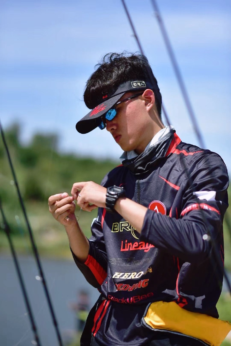 渔猎人国际精英路亚赛超帅小伙荣获亚军