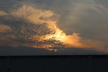 92483