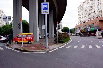 41D9D5A6-4D8F-43AA-AFA5-B793B2DB8A3B/L0/001