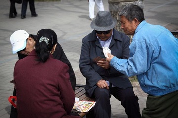 打牌