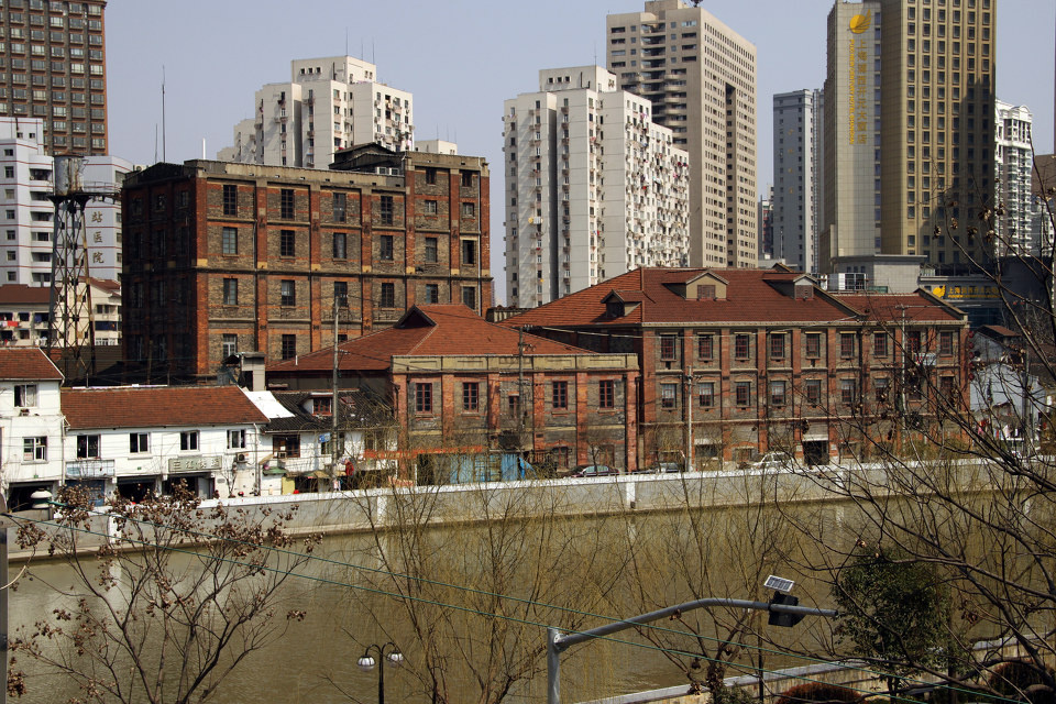 福新面粉一厂旧址 br /> 1912年12月19日[1],福新面粉公司由荣宗敬,荣