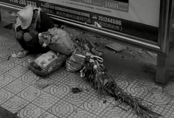 20120427541-001.jpg