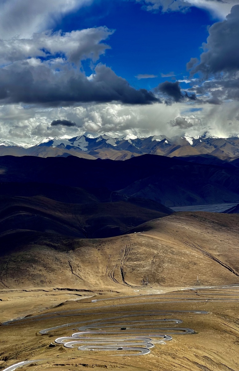 西藏#一百零八拐#珠峰#318#此生必驾318 - 腿小粗 - 图虫