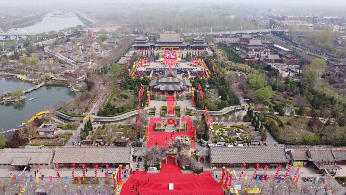 2021年4月4日，山西洪洞大槐树寻根祭祖园举办第三十一届寻根祭祖节。