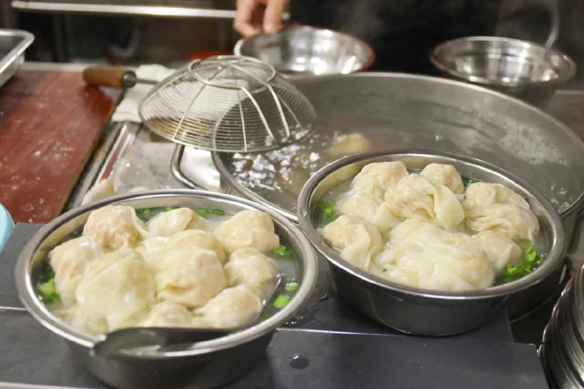 世界长寿之乡广西浦北浦北的特色小吃大肉云吞福旺云吞你尝过了吗