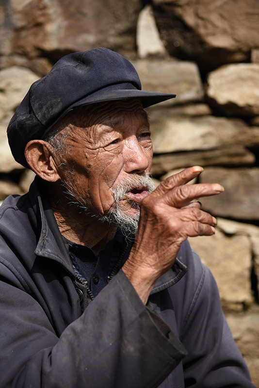 点赞是美德,打赏是鼓励打赏还没有人打赏,快来当第一个打赏的人吧