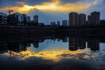 _MG_9846_7_8_tonemapped 拷贝