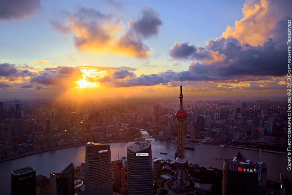 高空看晚霞 Aerial view of sunset<br />
IMG_8405-3