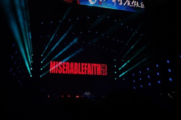 F1DC0B4E-A0ED-49B6-A528-873A2A8913F0/L0/001