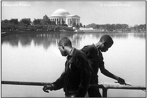 Henri Cartier-Bresson_Stati Uniti, Washington DC<br />
