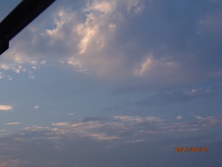 EEBB5F03-F068-4671-AE72-ABA65DAA176C/L0/001