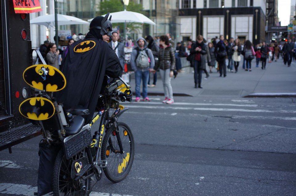 吸引眼球的Batman<br />
