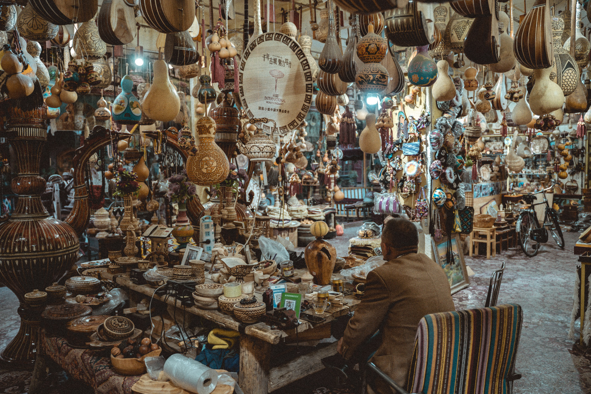 喀什手工艺木制品店