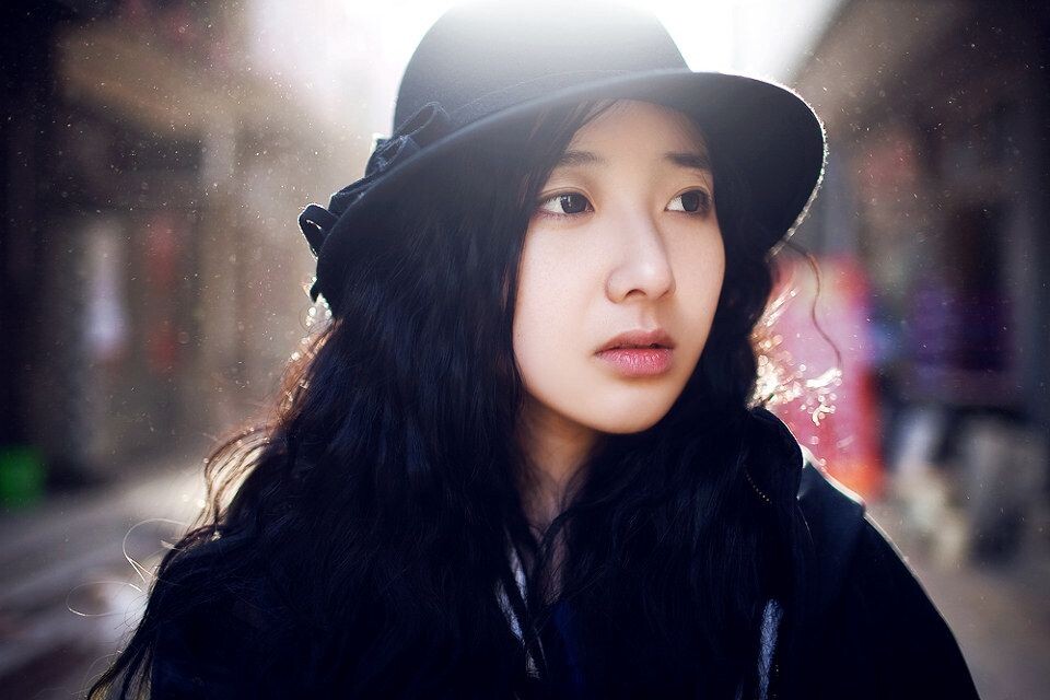 beautiful woman<br />
