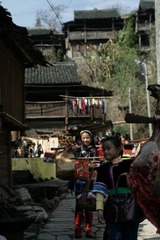 浩浩荡荡女人军团