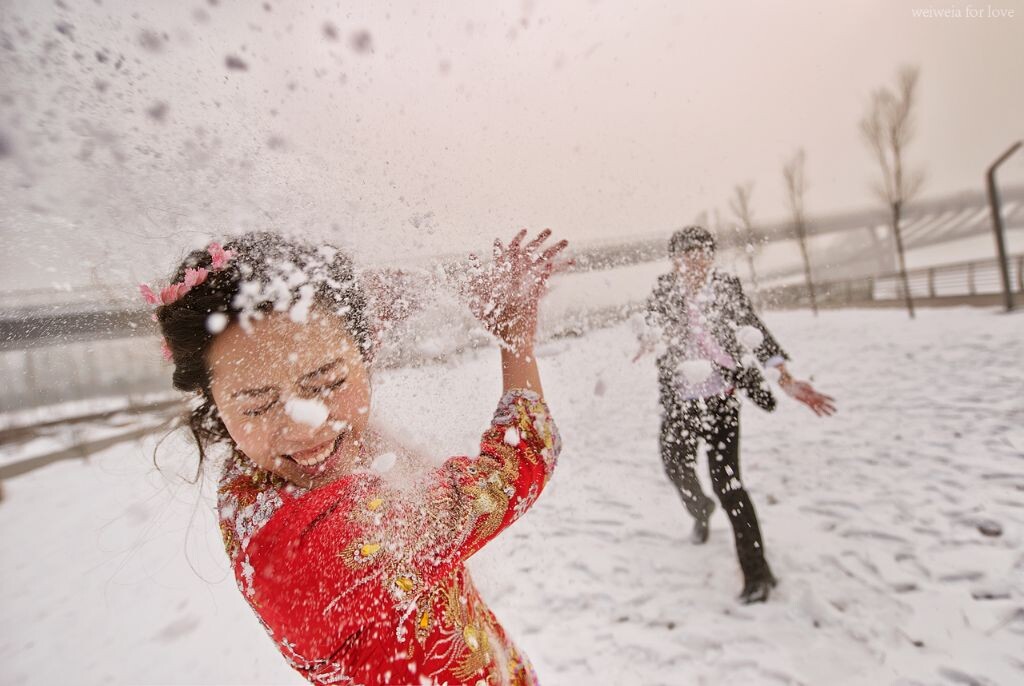 love in snow<br />
昨日，太原，大雪。你有多久没有打过雪杖了？哈哈