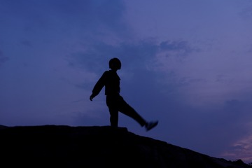 001