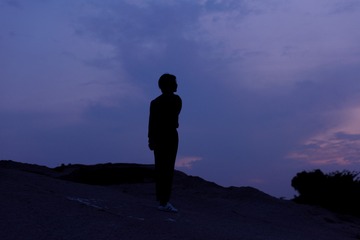 001