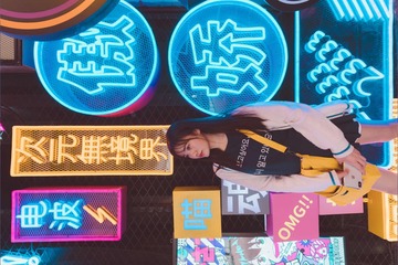 001