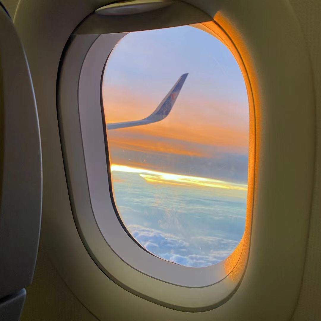 飞机窗景
