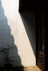 03B03512-5ED5-47DF-B3B4-CF79A11BFA16/L0/001