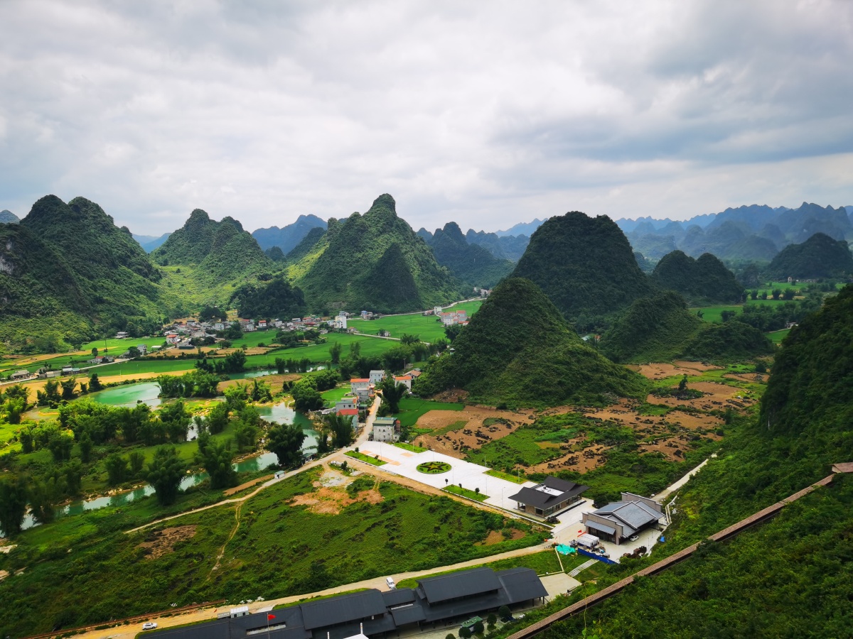 广西崇左市德天跨国瀑布