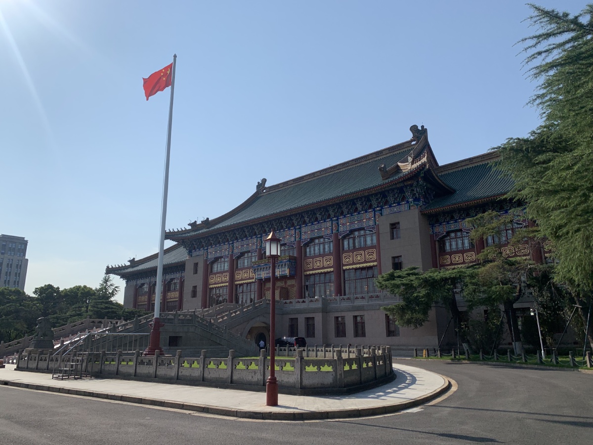 是上海体育学院啊