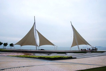 SG108704