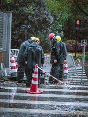 653713