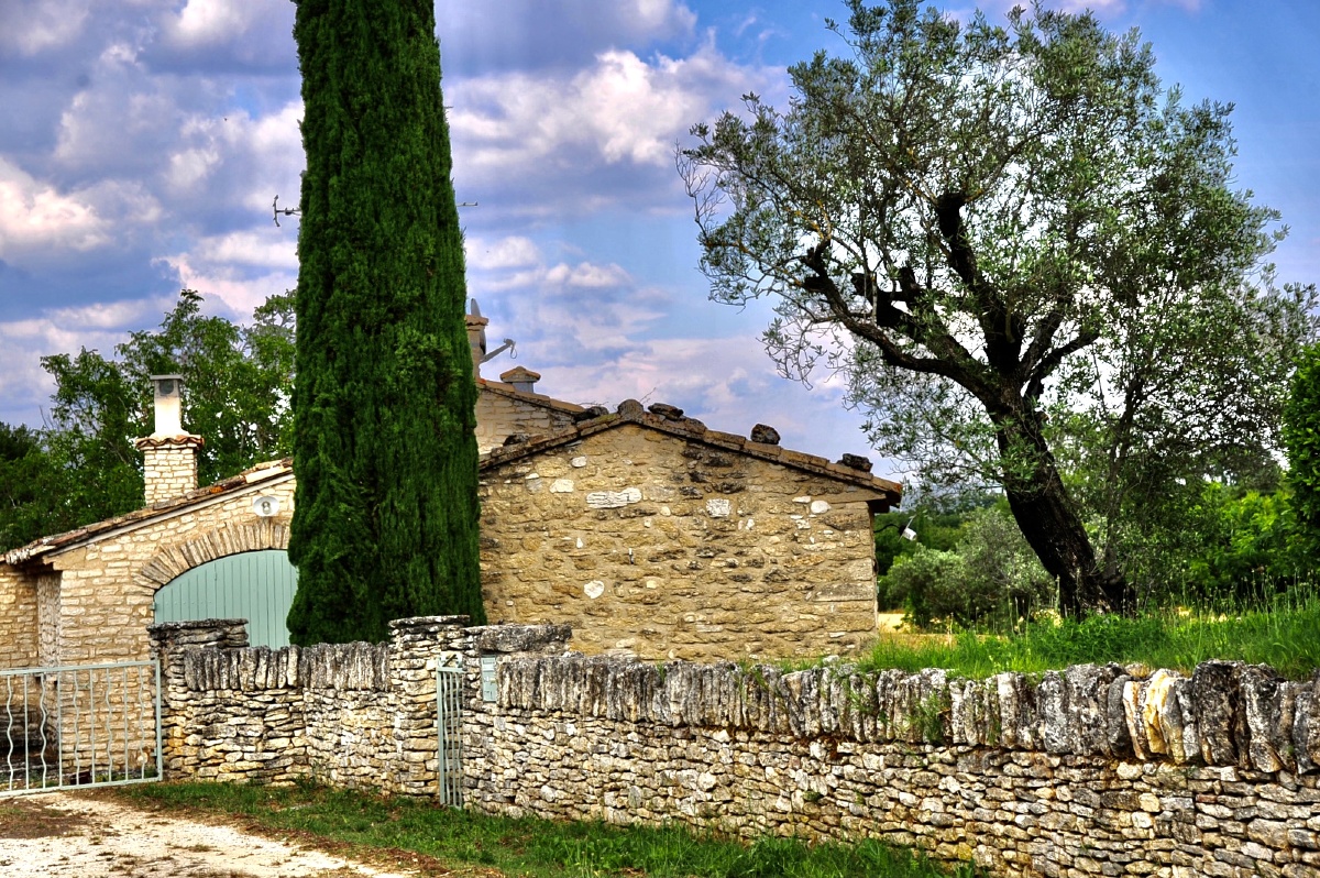 法国普罗旺斯的乡村古村落戈尔德村又称为石头村是一个位于山顶的古