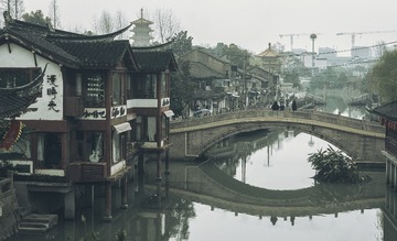 974147