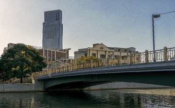 972522