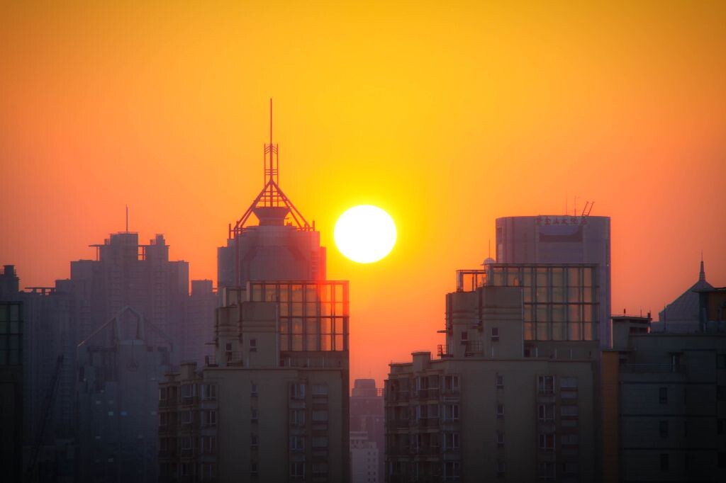 sunset<br />
