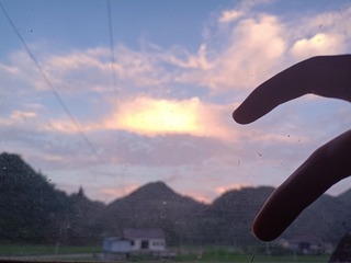 187076