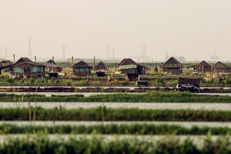 南朗那抹夕阳<br />
崖口吃海鲜，遇见如此美景，能不拍下来么？