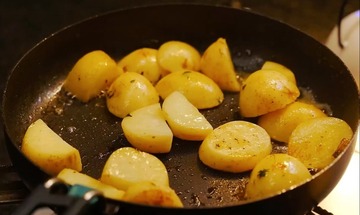 2828975
