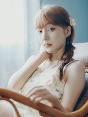 51853