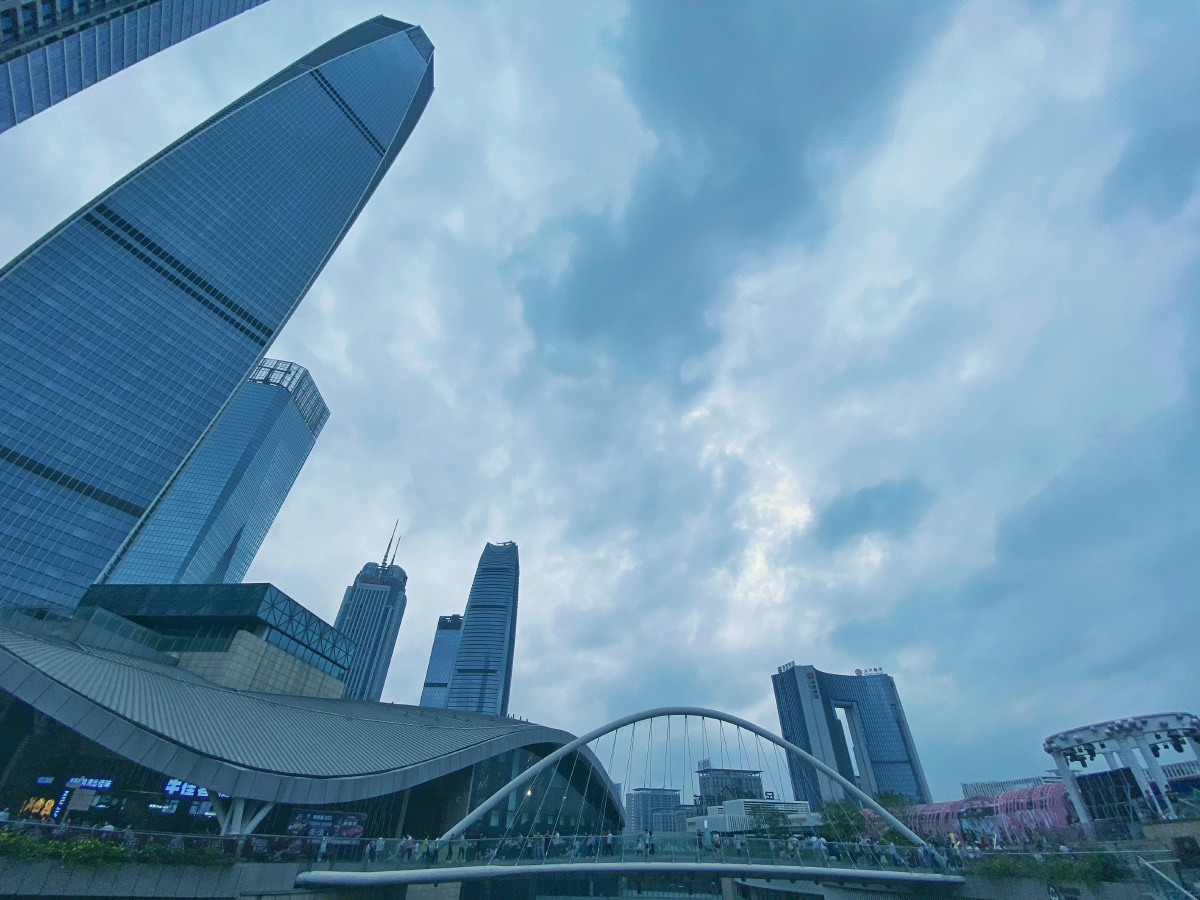 广东东莞国贸中心建筑风光 - 言有信 - 图虫