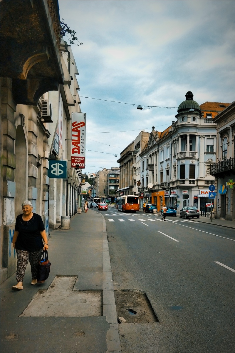 塞尔维亚街景