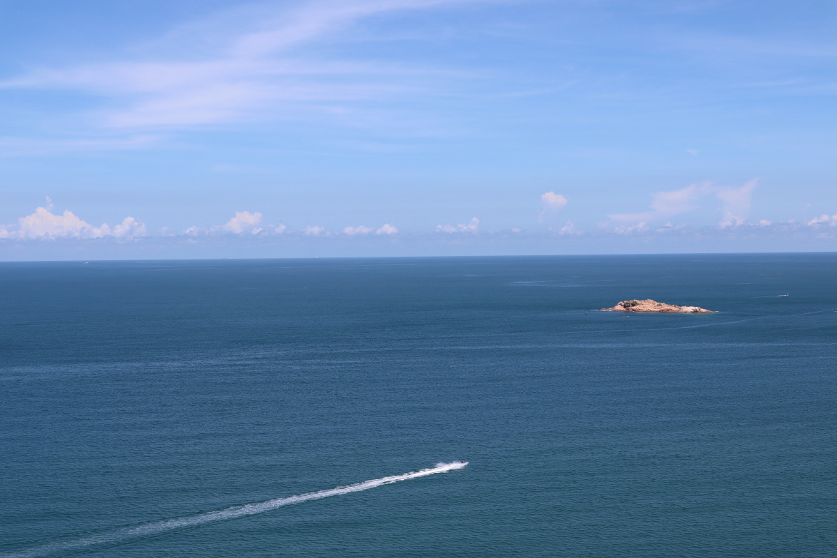 海你在图虫发的第一张照片我们这群拍海人    打开微信,使用"扫一扫"