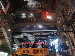 73074