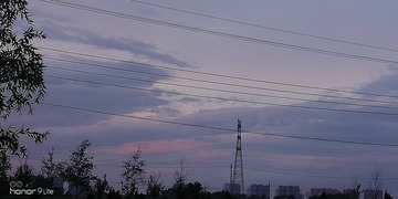 258047