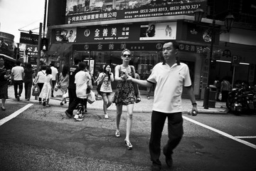 赌赢咱就泡洋妞