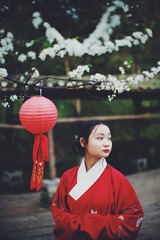 1860812