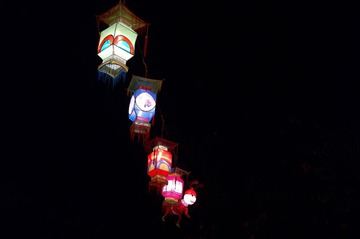 一串花灯