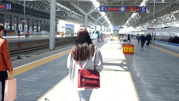 E5F2A9D8-BD28-471B-A4D5-CD297D362C38/L0/001