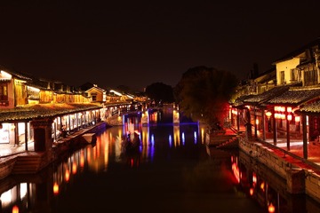 22039006-468D-46C1-8C2C-8838C92E55E4/L0/001