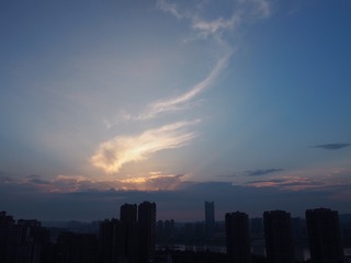 044A0695-33B0-43D5-B0F0-9E91DB149764/L0/001