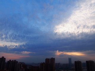 68276DEF-DDEB-4CF4-94E7-49511E48A3FE/L0/001